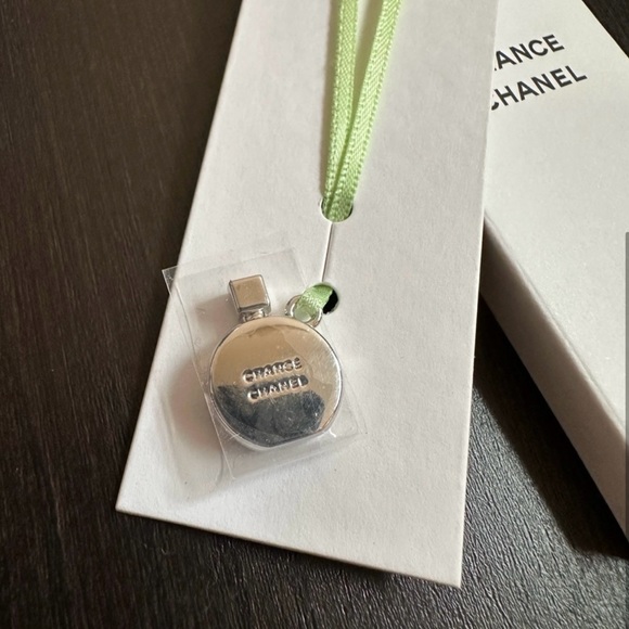 Chanel Chance Charm - Picture 3 of 3